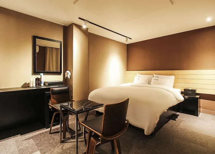 Motel Gangnam Blanc