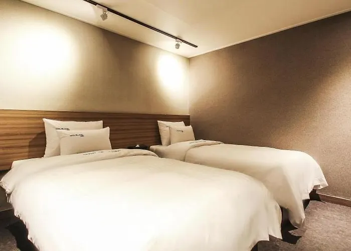 Motel Gangnam Blanc 3*